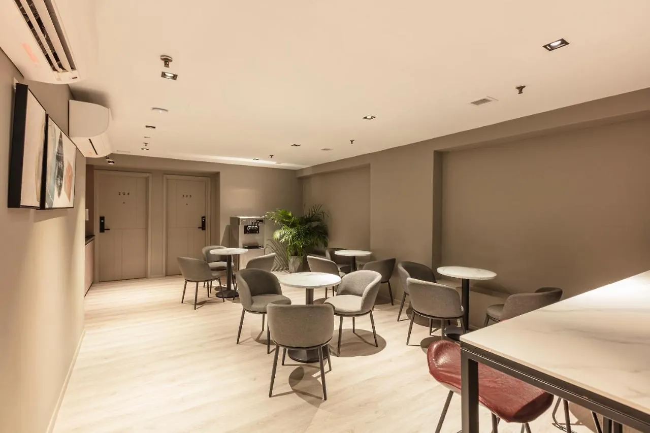 ホテル カルモ ブギス【SG クリーン認定・Staycation 認定】 シンガポール